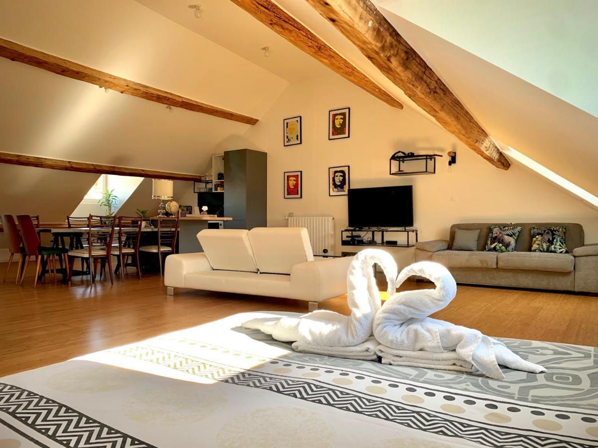 Les Fabuleux Appartements Du Coeur De Ville - Place Victor Hugo Besançon Exteriér fotografie