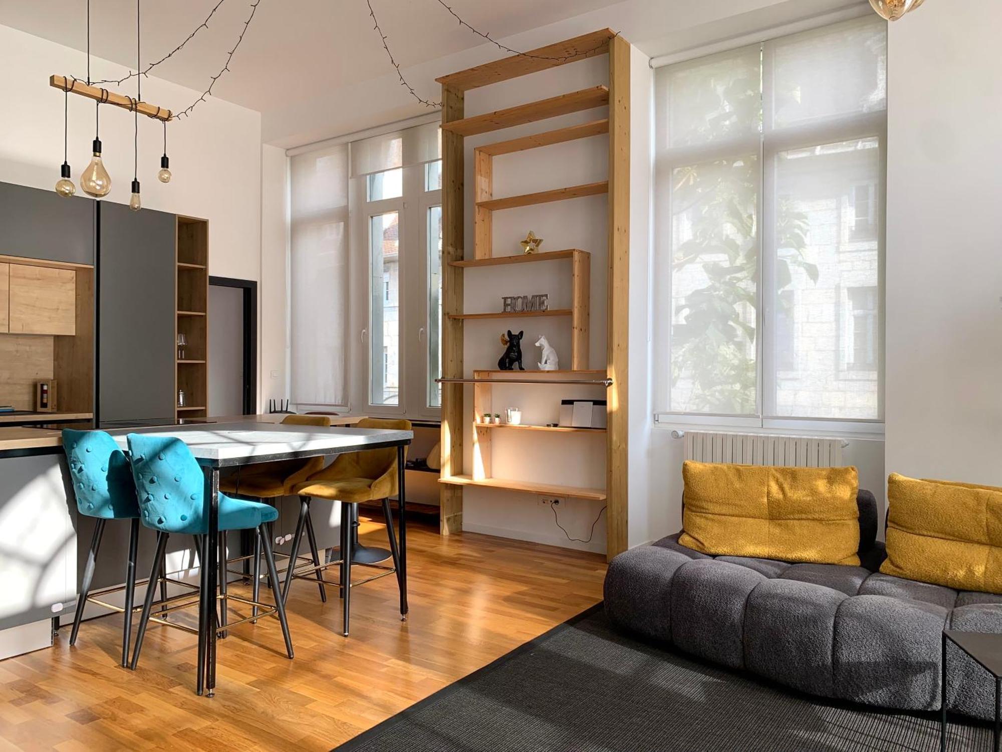Les Fabuleux Appartements Du Coeur De Ville - Place Victor Hugo Besançon Exteriér fotografie